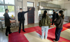 宿松县市场监管局开展长儿园食堂食物平安查抄